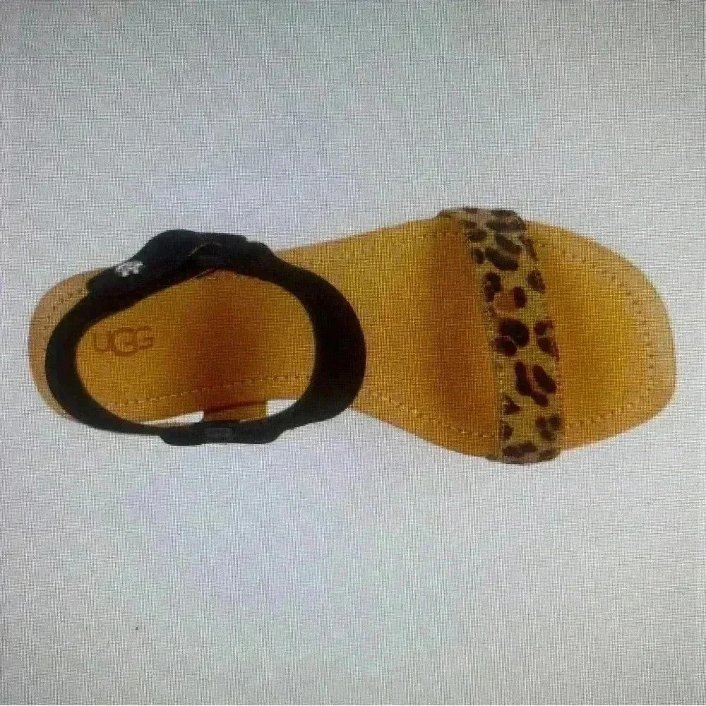 UGG Girls' Rynell Leopard Print Sandals